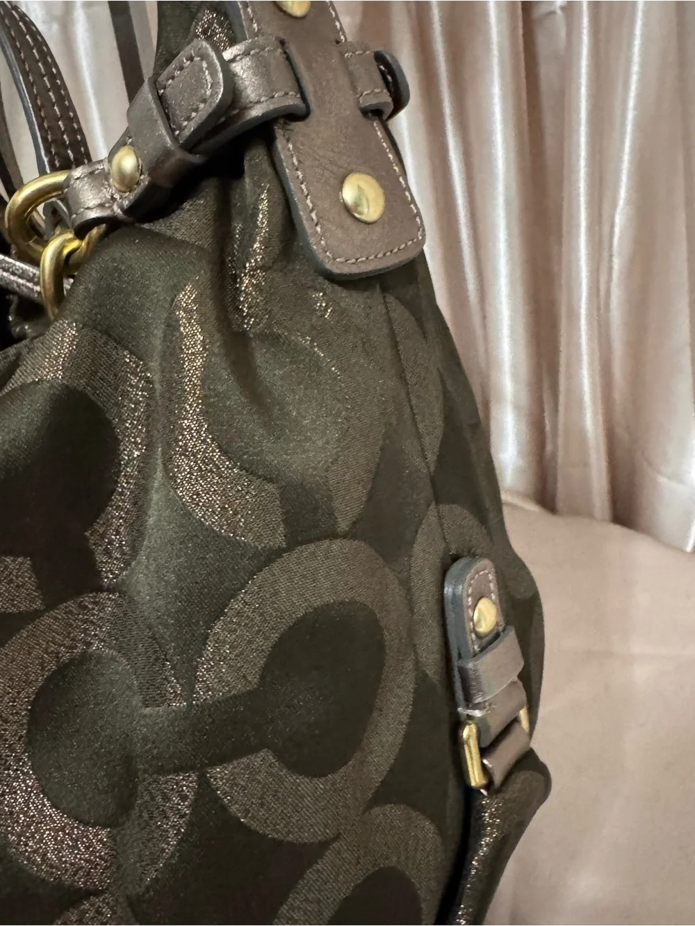 Coach Opt-Art Lurex Brooke Signature Jacquard Chain-Handle in Olive